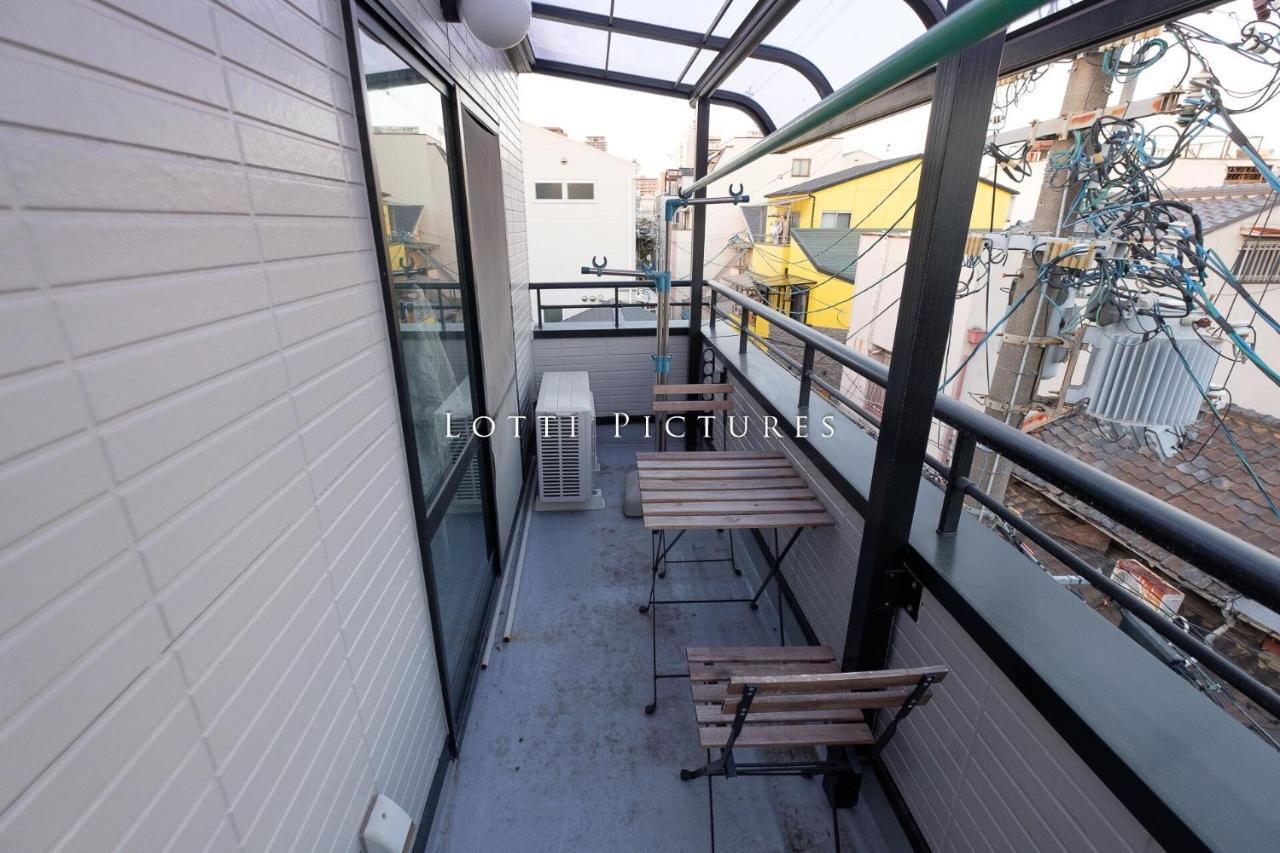 Tammy Hostel Villa أوساكا المظهر الخارجي الصورة